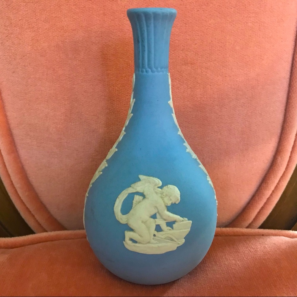SOLD!! Wedgwood Blue Jasperware Neo Classical Bud Vase